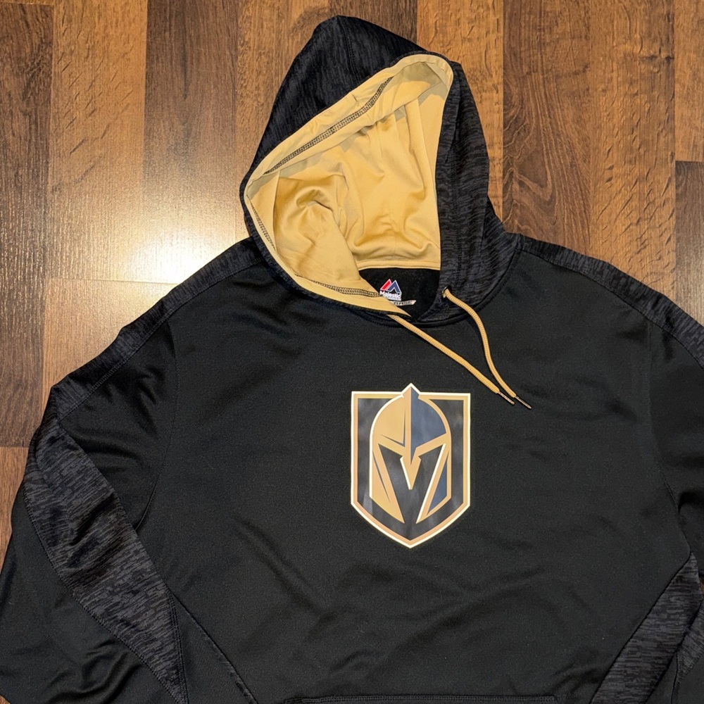 Majestic Las Vegas Golden Knights Hockey Black and Gold Hoodie (men’s size XXL) - Picture 2 of 4